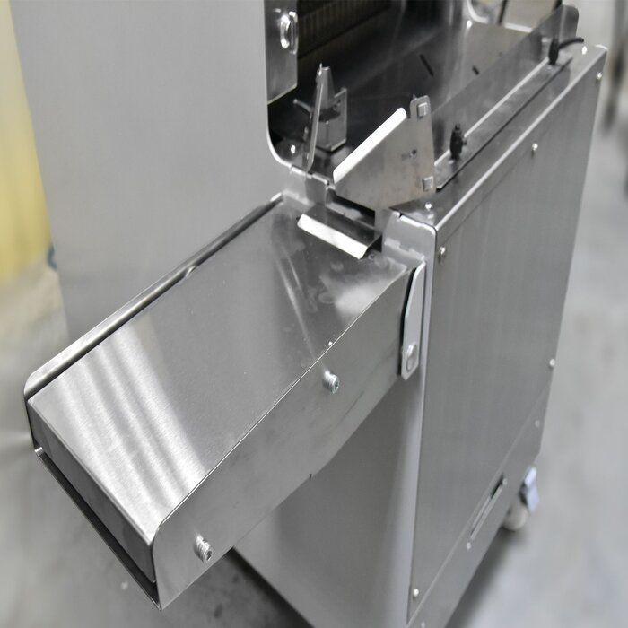 Хлеборезка (хлеборезательная машина) «Кайман 3» - фото 3